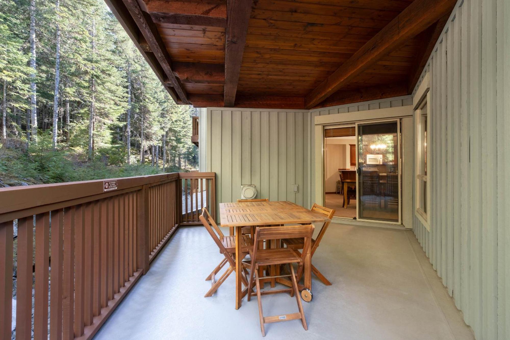 Horstman House By Whistler Premier Lägenhet Exteriör bild